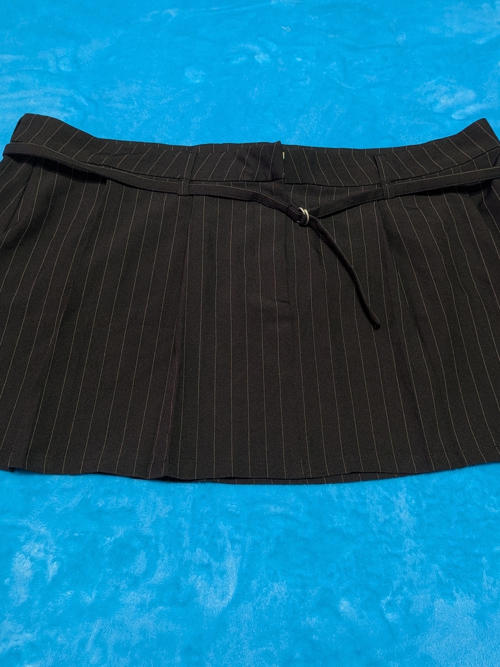 🖤✨ Black Pinstripe Mini Skirt with Tie Waist ✨🖤
